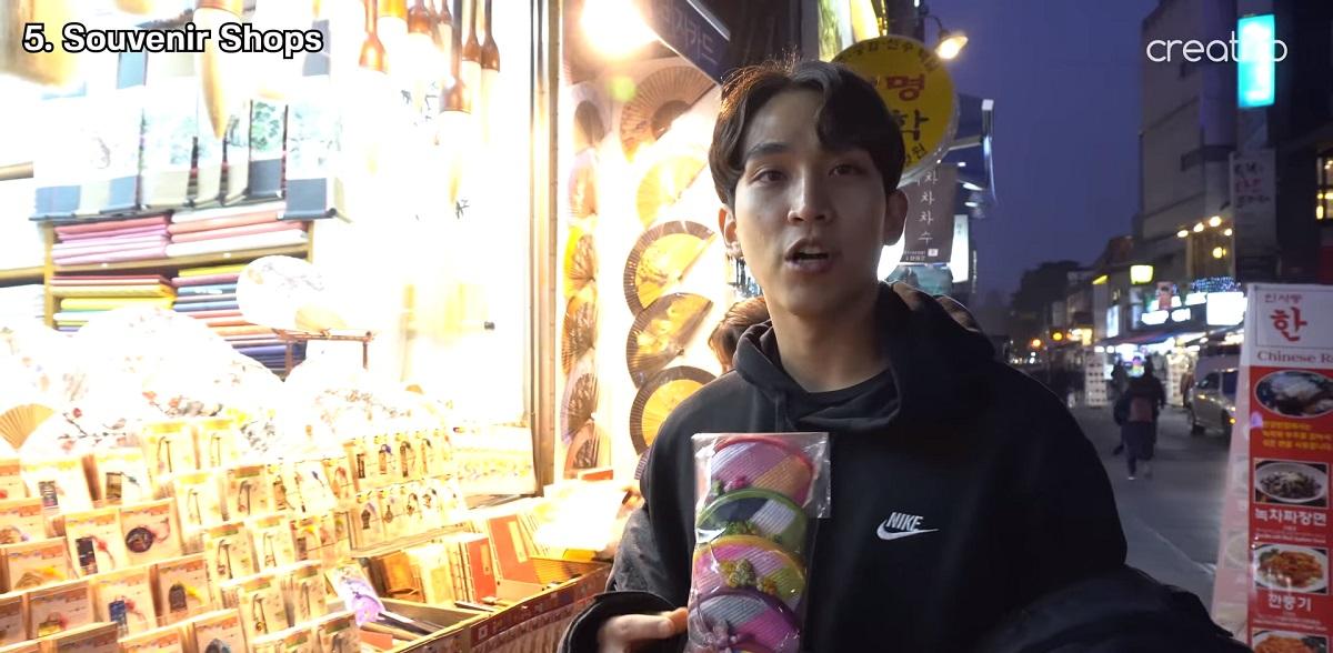 How to enjoy Insadong and its indoor amusements to its fullest!